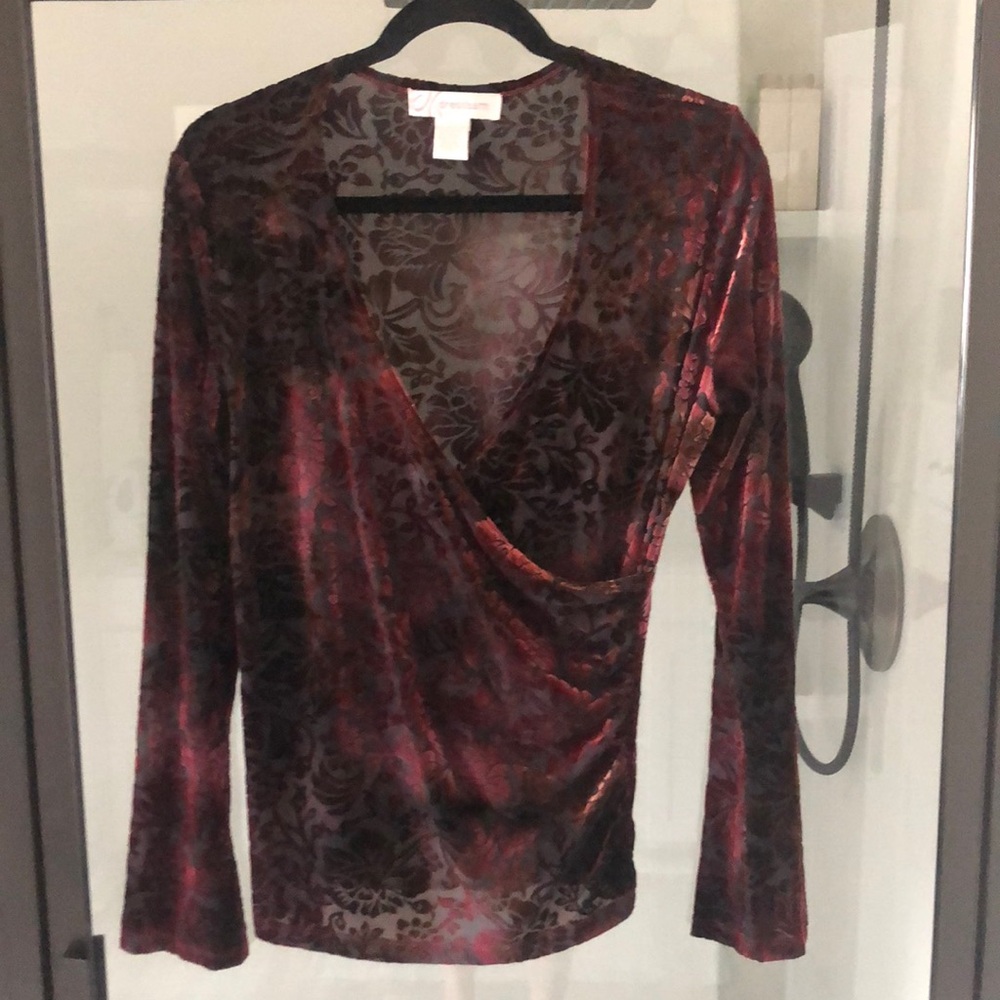 Burgandy brown floral burnout velvet fall top ruched side L Dark Fairy Forest